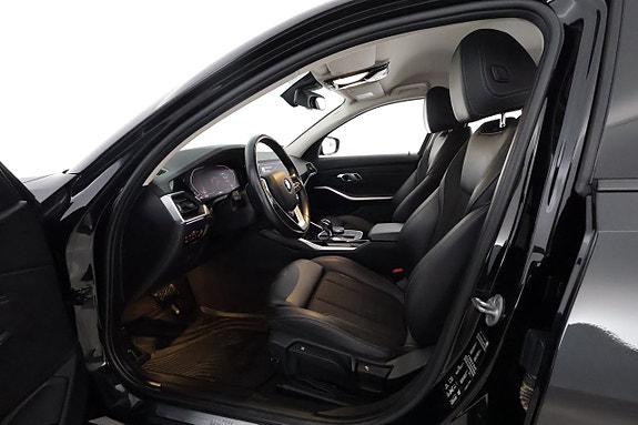 BMW 320d 9 of 25