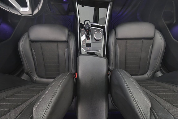 BMW 320d 12 of 25