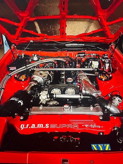 Toyota Supra 4 of 5