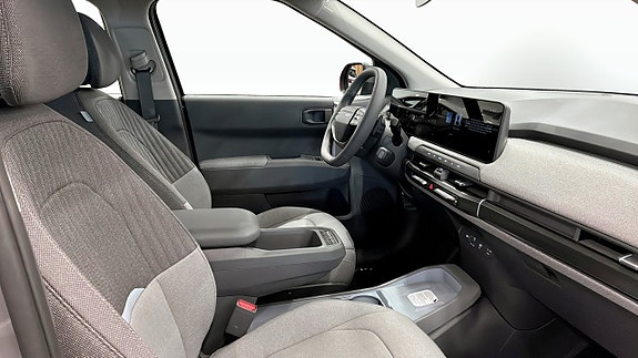 Kia EV3 3 of 5