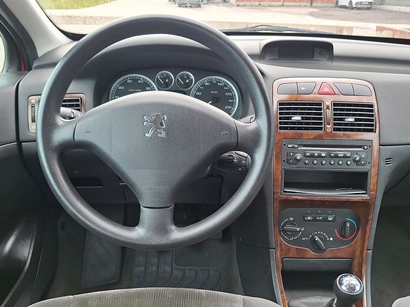 Peugeot 307 11 of 12