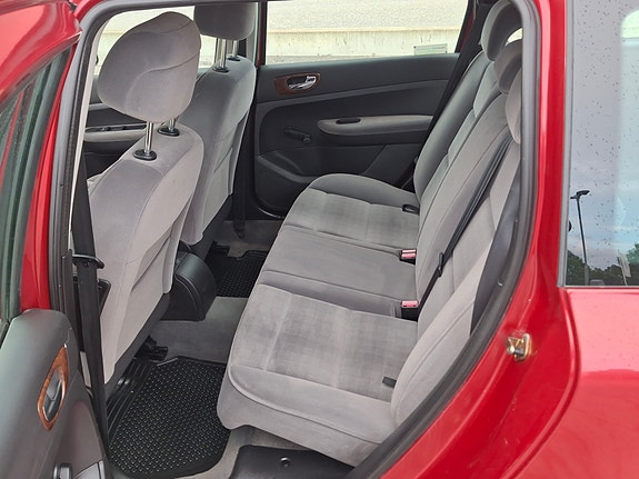Peugeot 307 9 of 12