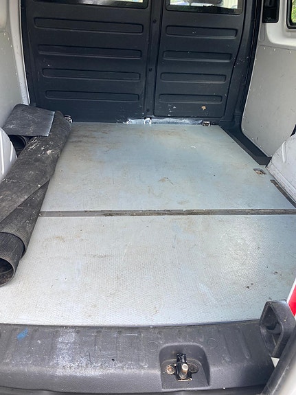 Volkswagen Caddy 13 of 16