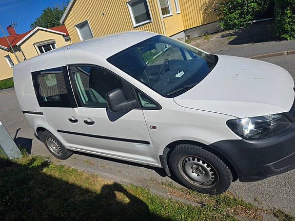 Volkswagen Caddy 6 of 16