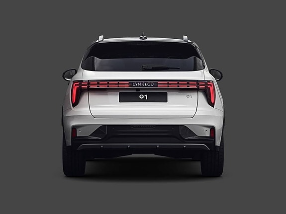Lynk & Co 01 4 of 8