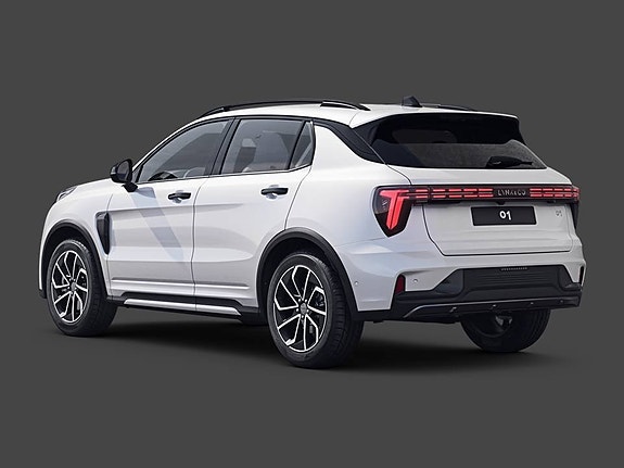 Lynk & Co 01 2 of 8