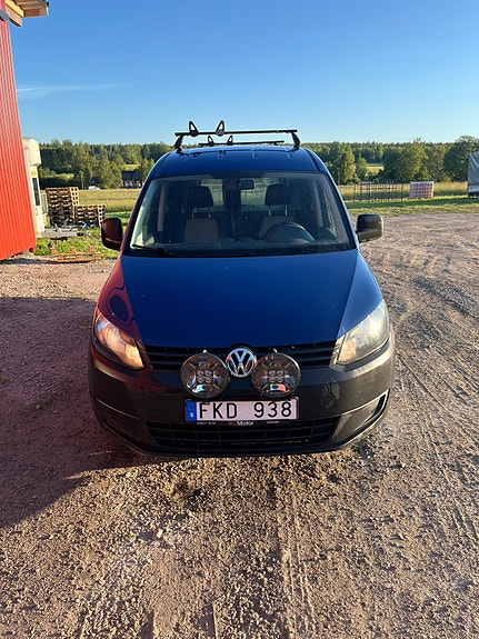 Volkswagen Caddy Maxi 4 of 5
