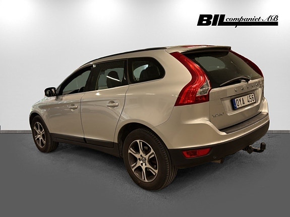 Volvo XC60 6 of 15
