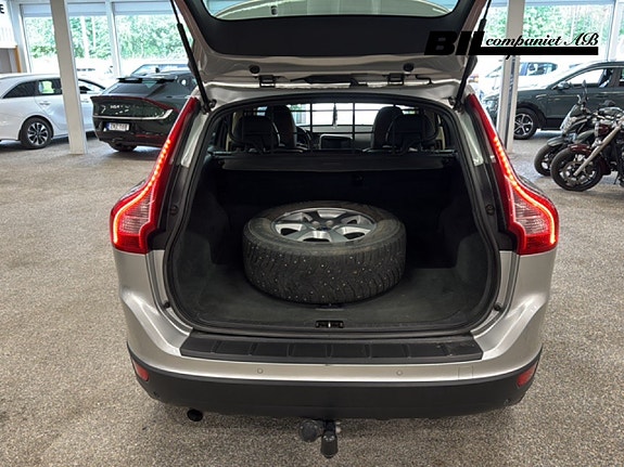 Volvo XC60 14 of 15