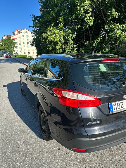 Ford Focus 5 of 5