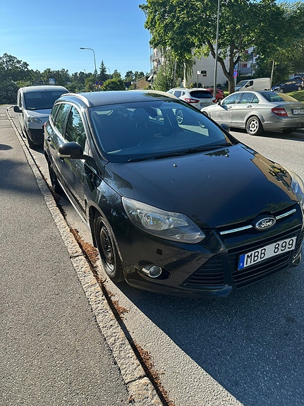 Ford Focus 3 of 5