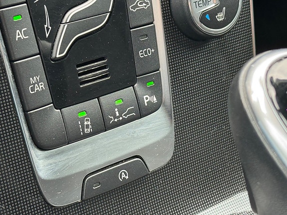 Volvo V40 8 of 13