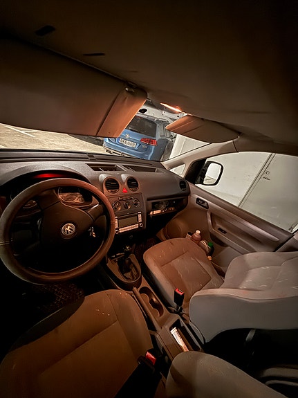Volkswagen Caddy 4 of 5