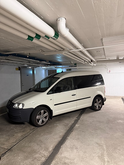 Volkswagen Caddy 3 of 5