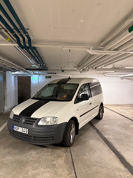 Volkswagen Caddy 2 of 5
