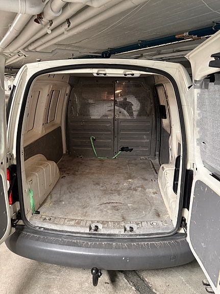 Volkswagen Caddy 5 of 5