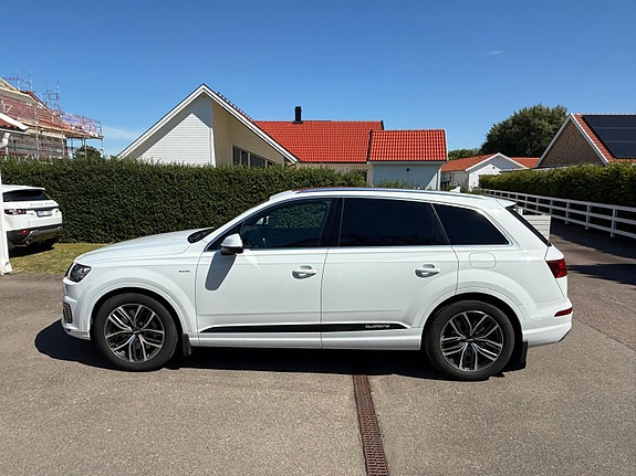 Audi Q7 5 of 25