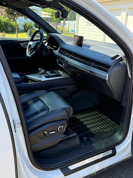 Audi Q7 18 of 25