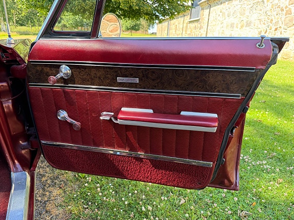 Pontiac Parisienne 20 of 25
