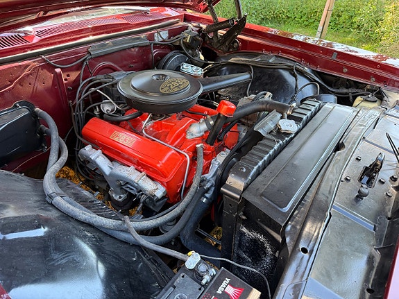 Pontiac Parisienne 24 of 25