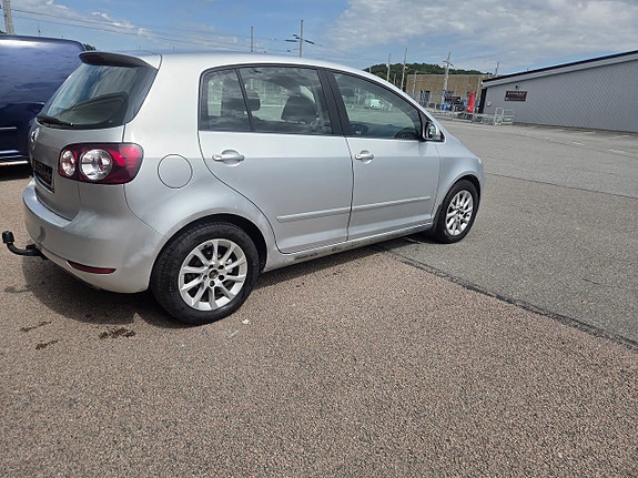 Volkswagen Golf Plus 6 of 11