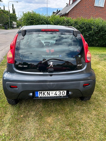 Peugeot 107 3 of 5