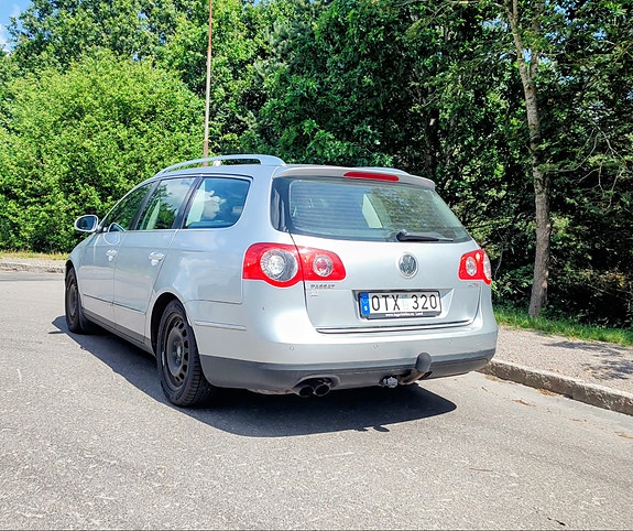 Volkswagen Passat 4 of 5