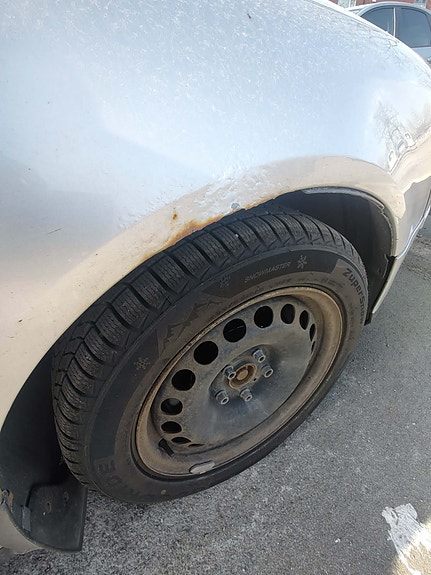 Volkswagen Passat 12 of 14