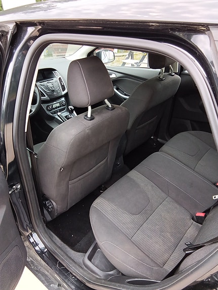 Ford Focus 4 of 5