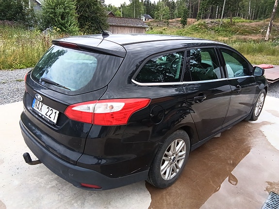 Ford Focus 3 of 5