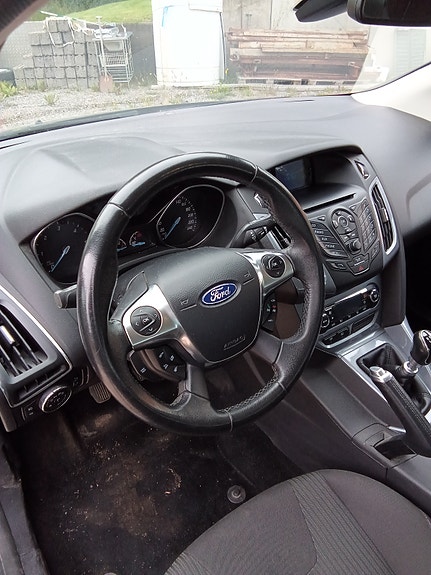 Ford Focus 5 of 5