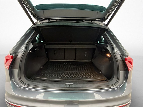 Volkswagen Tiguan 17 of 30