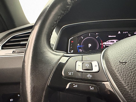 Volkswagen Tiguan 25 of 30