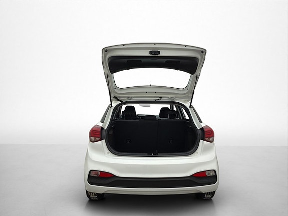 Hyundai i20 16 of 26