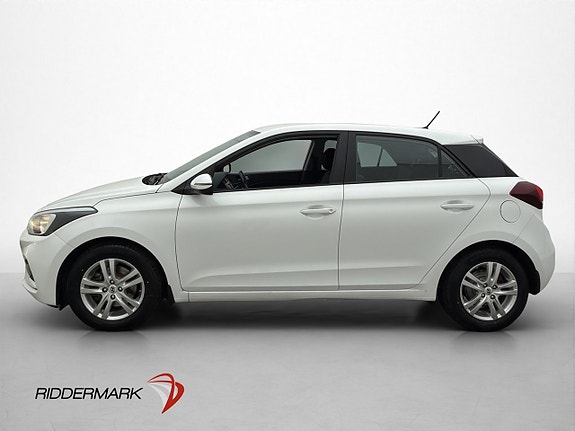 Hyundai i20 5 of 26