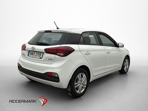 Hyundai i20 8 of 26