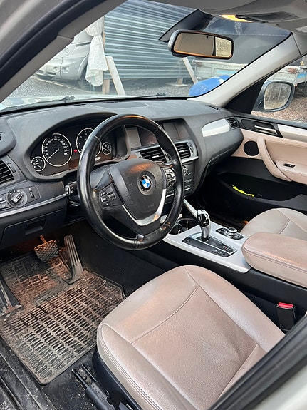 BMW X3 3 of 4