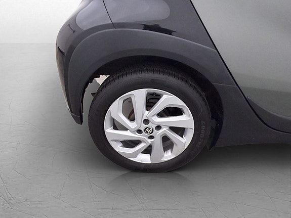 Toyota Aygo X 12 of 30