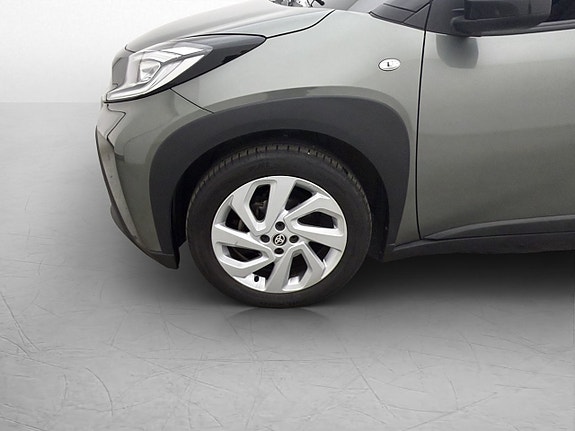Toyota Aygo X 10 of 30
