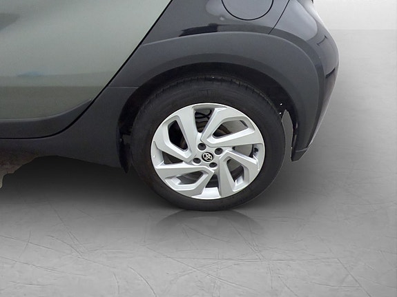Toyota Aygo X 11 of 30