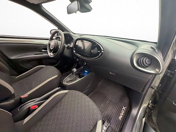 Toyota Aygo X 14 of 30