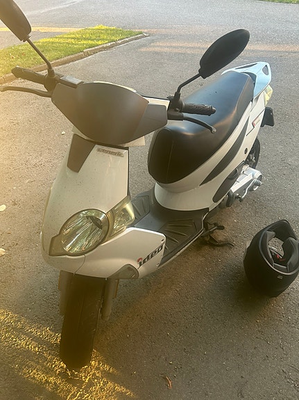 Generic ideo 50cc 2 of 6