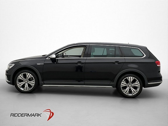Volkswagen Passat Alltrack 5 of 30