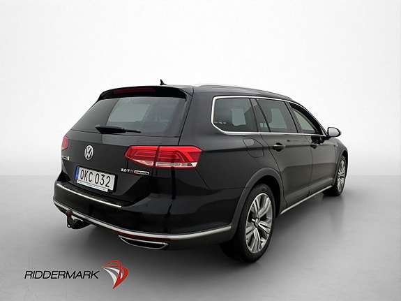 Volkswagen Passat Alltrack 8 of 30