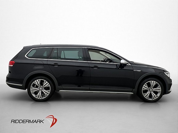 Volkswagen Passat Alltrack 9 of 30