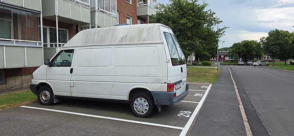 Volkswagen Transporter 3 of 5