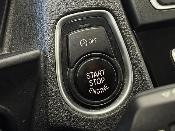 BMW 118i 17 of 27
