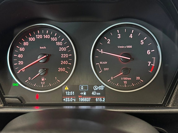 BMW 118i 10 of 27