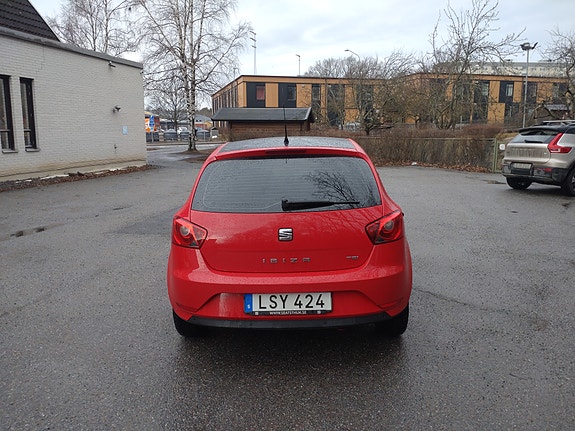 Seat Ibiza 2 of 5