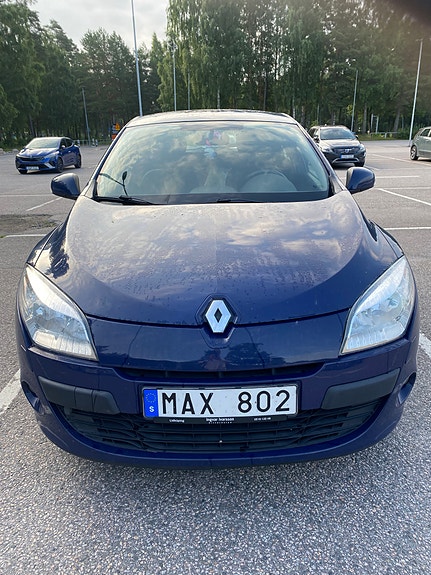 Renault Megane III 2 of 2